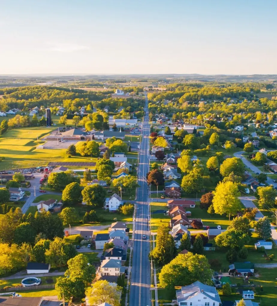 Rural-Town-Aerial-Image-1155x1280-webp-924x1024